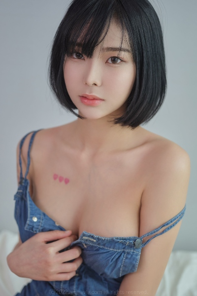 石田妮可